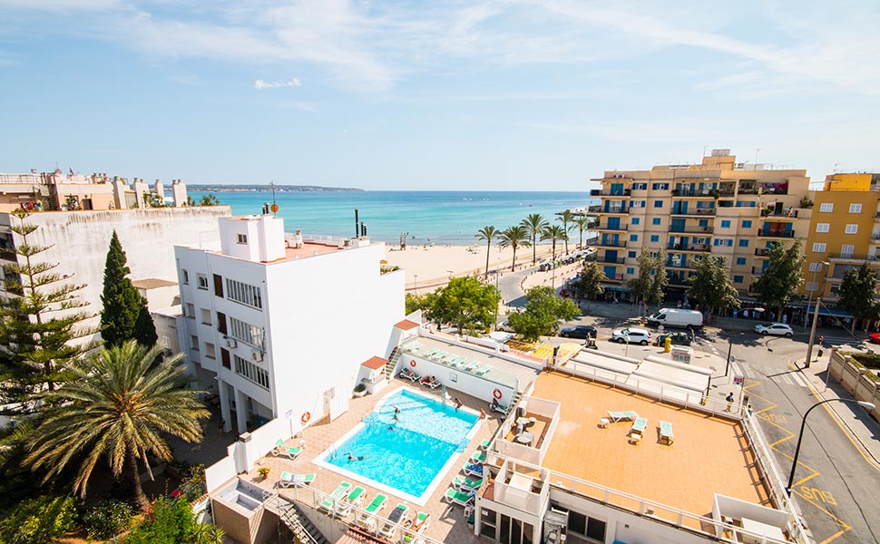 Doppelzimmer mit Meerblick und Doppelbett hotel amic miraflores amics hotels