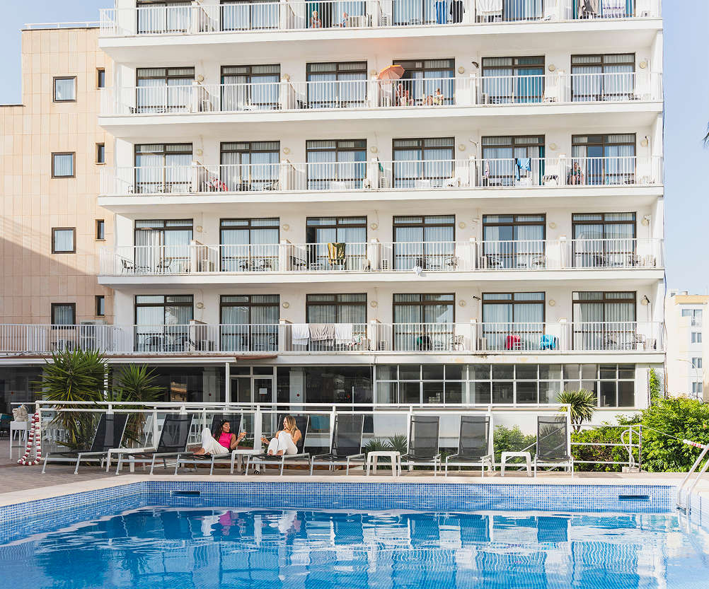 amic hotels