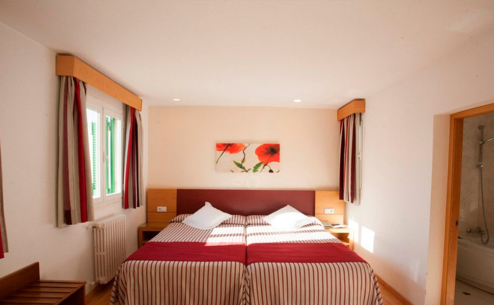 habitacion doble del hotel amic colon en mallorca habitacion doble hotel amic colon amics hotels