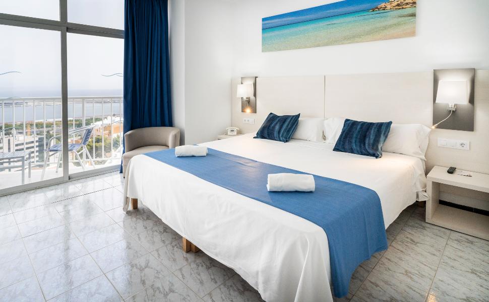 habitacion doble superior del hotel amic horizonte en mallorca habitacion doble superior hotel amic horizonte amics hotels