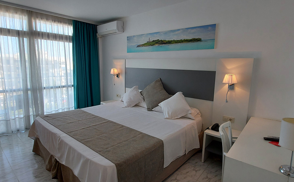 Double vue mer avec lit double hotel amic miraflores amics hotels