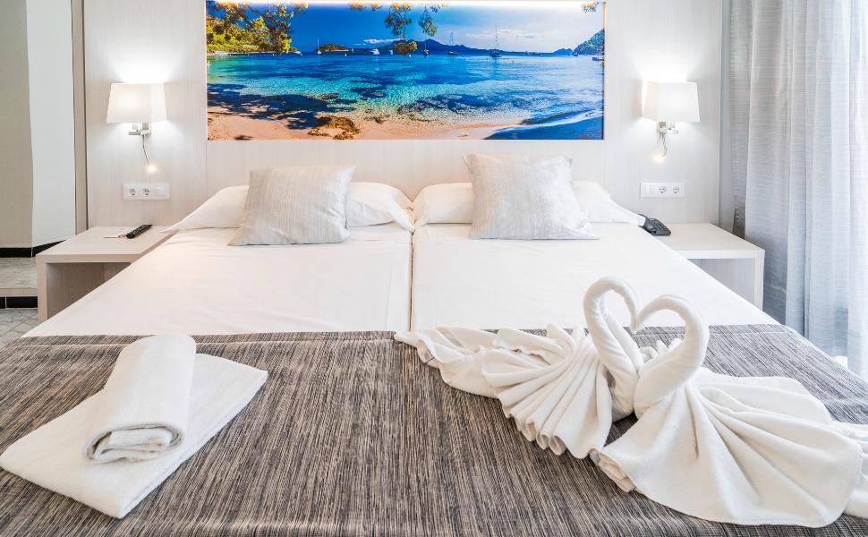 double hydromassage room hotel amic horizonte amics hotels double hydromassage room hotel amic horizonte amics hotels